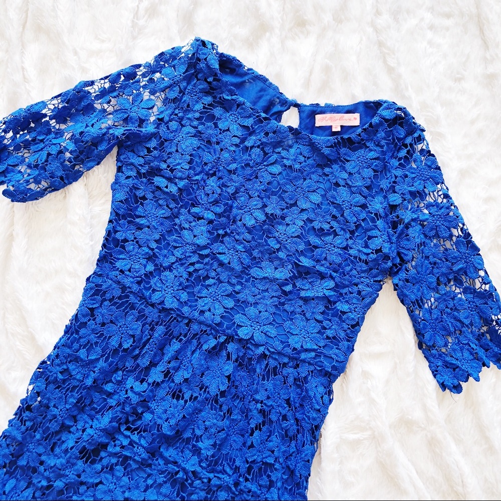 🦋 Women’s Blue Lace Mini Dress with Sleeves 🦋
